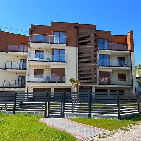 Baltic Vip Nowe Apartamenty Blisko Plazy Rewal Eksteriør billede
