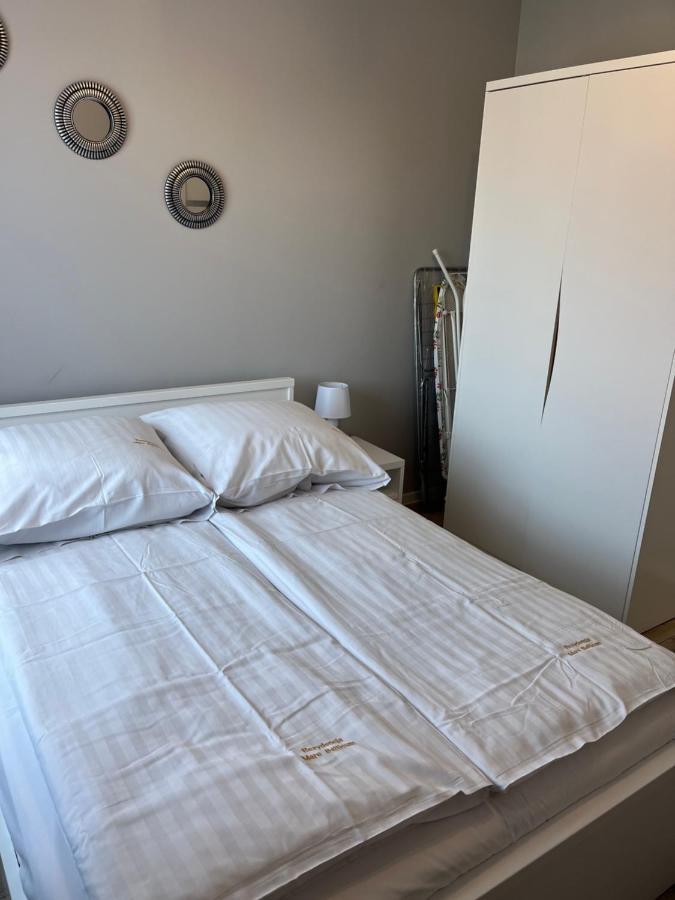 Baltic Vip Nowe Apartamenty Blisko Plazy Rewal Eksteriør billede