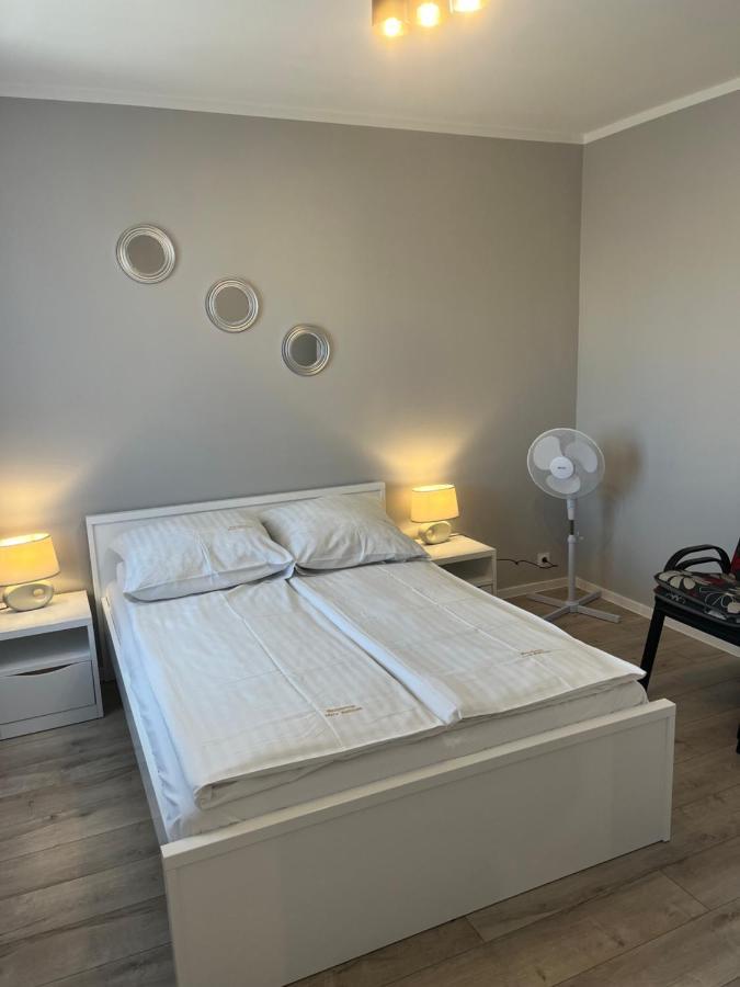 Baltic Vip Nowe Apartamenty Blisko Plazy Rewal Eksteriør billede