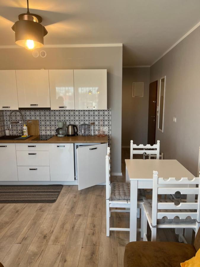 Baltic Vip Nowe Apartamenty Blisko Plazy Rewal Eksteriør billede