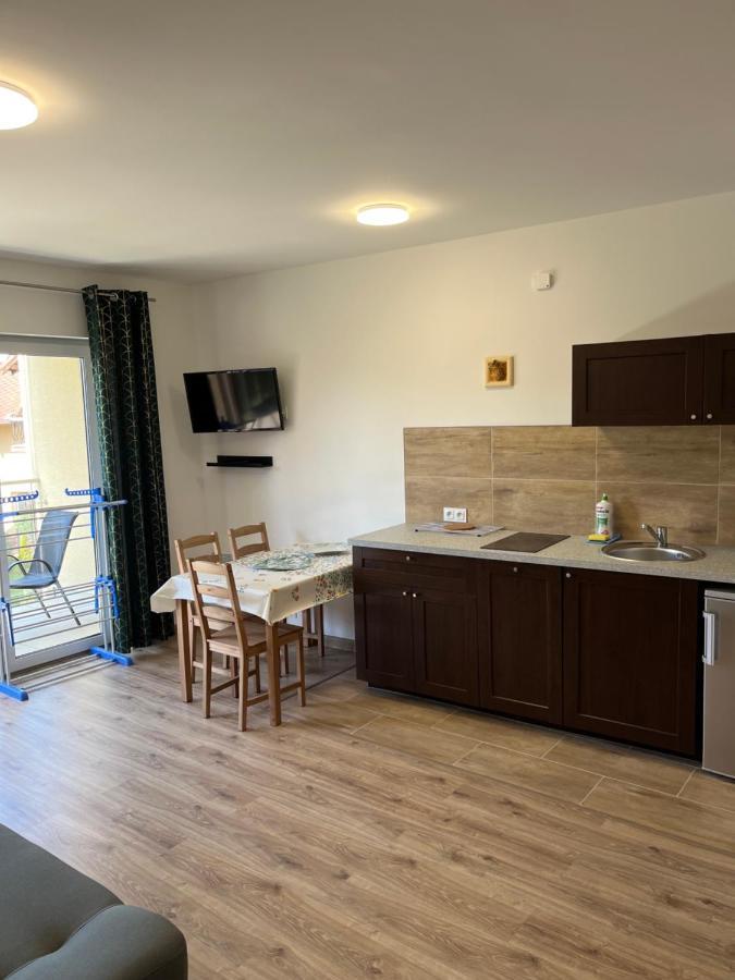 Baltic Vip Nowe Apartamenty Blisko Plazy Rewal Eksteriør billede
