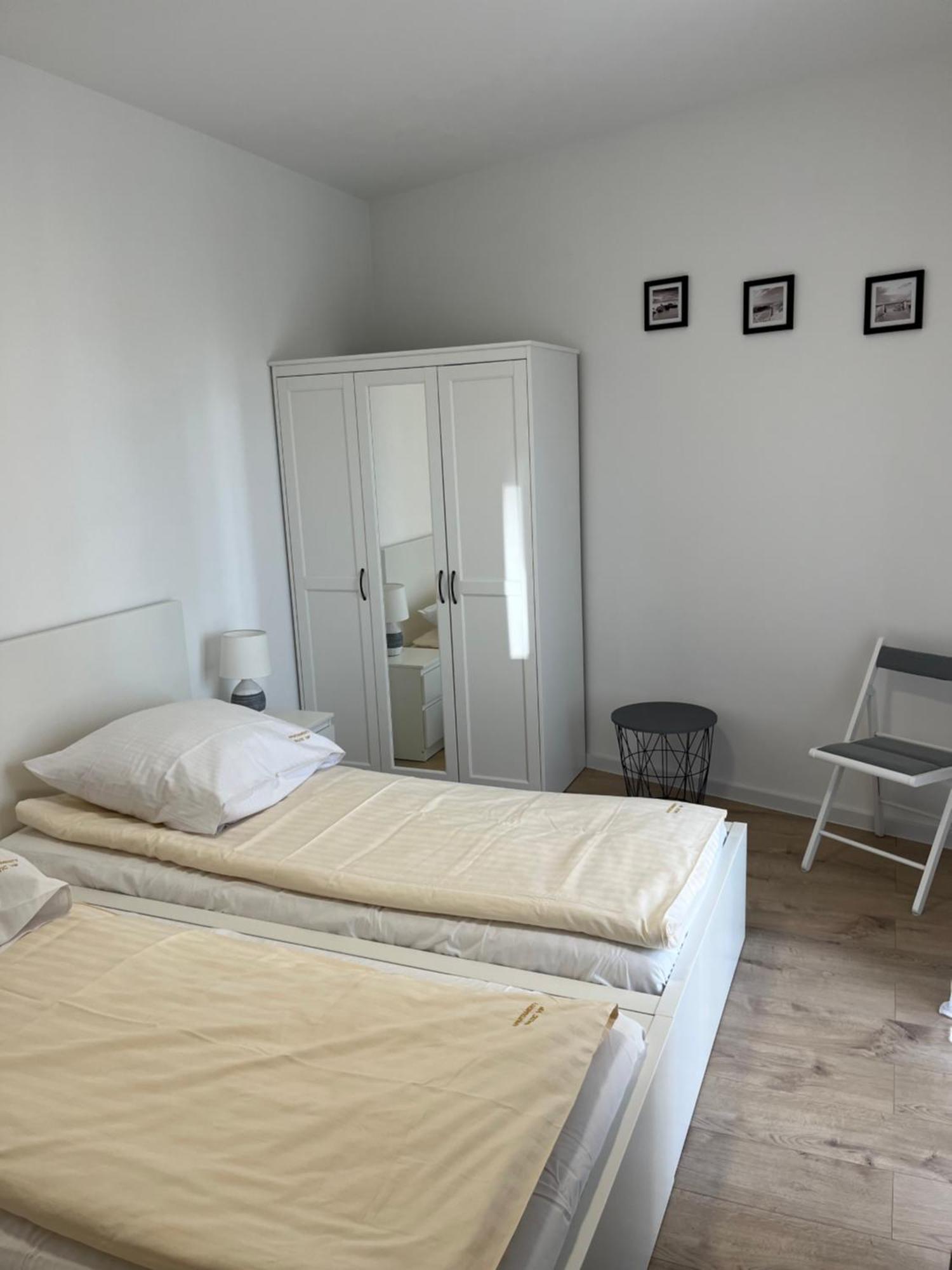 Baltic Vip Nowe Apartamenty Blisko Plazy Rewal Eksteriør billede